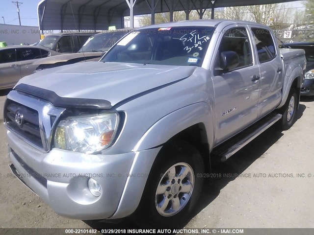 5TEJU62N25Z078453 - 2005 TOYOTA TACOMA DOUBLE CAB PRERUNNER GRAY photo 2