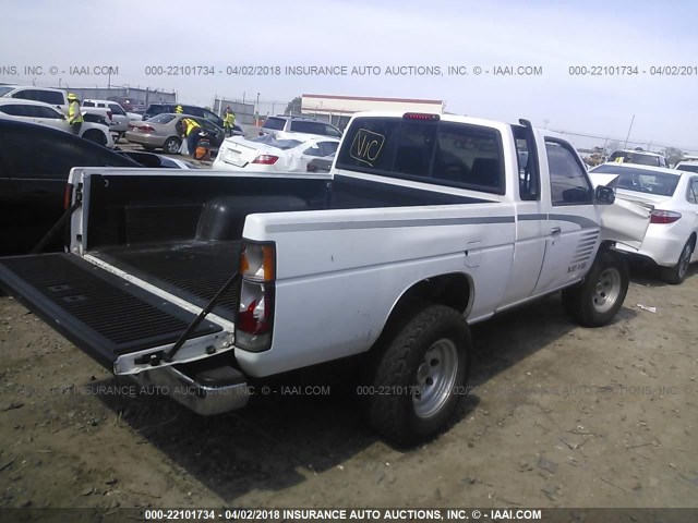 1N6HD16S3SC433512 - 1995 NISSAN TRUCK KING CAB SE/KING CAB XE WHITE photo 4