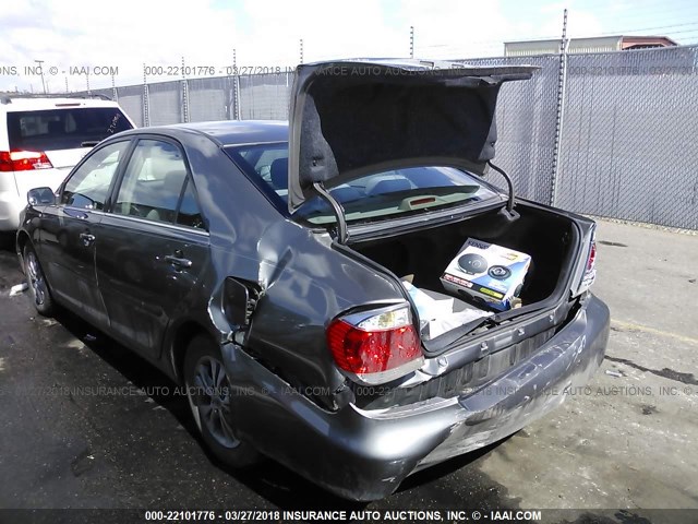 4T1BF32KX6U628443 - 2006 TOYOTA CAMRY LE/XLE/SE Сұр фото 6