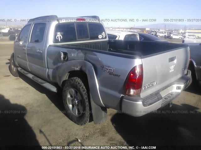 5TEKU72N77Z398901 - 2007 TOYOTA TACOMA DBL CAB PRERUNNER LNG BED SILVER photo 3