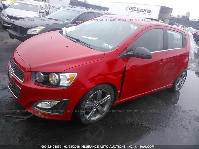 1G1JH6SB9G4107560 - 2016 CHEVROLET SONIC RS RED photo 2