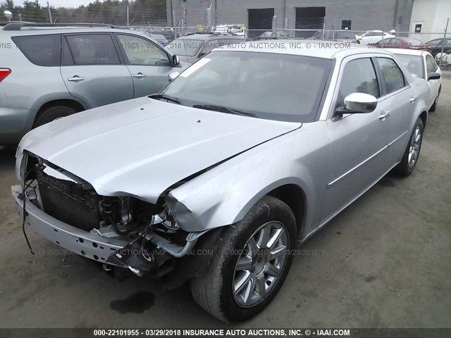 2C3KA33V99H589982 - 2009 CHRYSLER 300 LIMITED GRAY photo 2