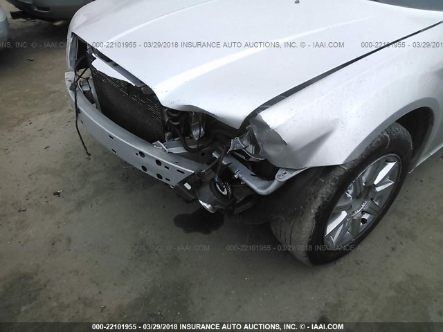 2C3KA33V99H589982 - 2009 CHRYSLER 300 LIMITED GRAY photo 6