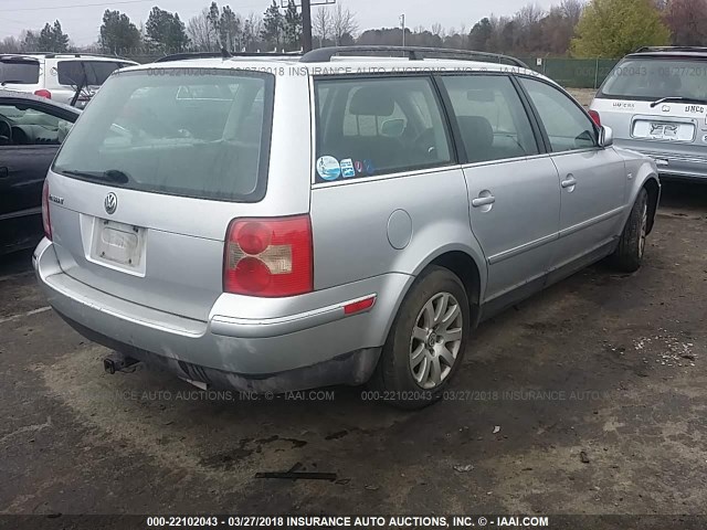 WVWVD63B02E020572 - 2002 VOLKSWAGEN PASSAT GLS GRAY photo 4