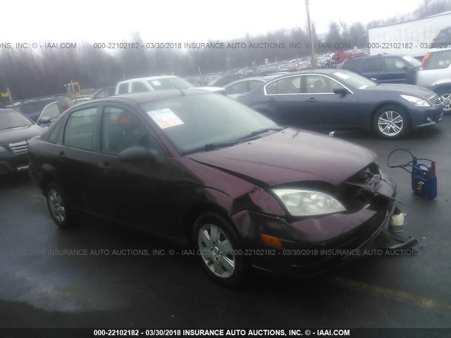 1FAHP34NX7W268945 - 2007 FORD FOCUS ZX4/S/SE/SES 红色 照片 1