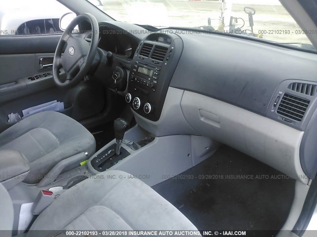 KNAFE121685551987 - 2008 KIA SPECTRA EX/LX/SX SILVER photo 5