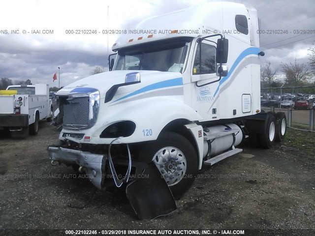 1FUJA6CG74LM81536 - 2004 FREIGHTLINER CONVENTIONAL COLUMBIA WHITE photo 2