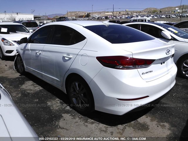 5NPD84LF8HH024921 - 2017 HYUNDAI ELANTRA SE/VALUE/LIMITED WHITE photo 3