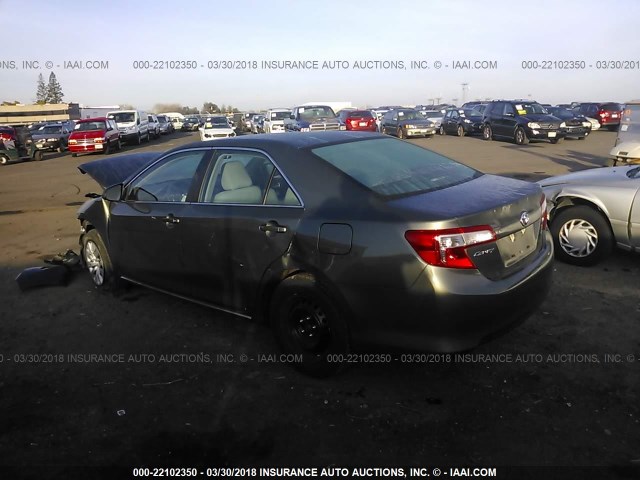 4T4BF1FK2DR334195 - 2013 TOYOTA CAMRY L/SE/LE/XLE 绿色 照片 3