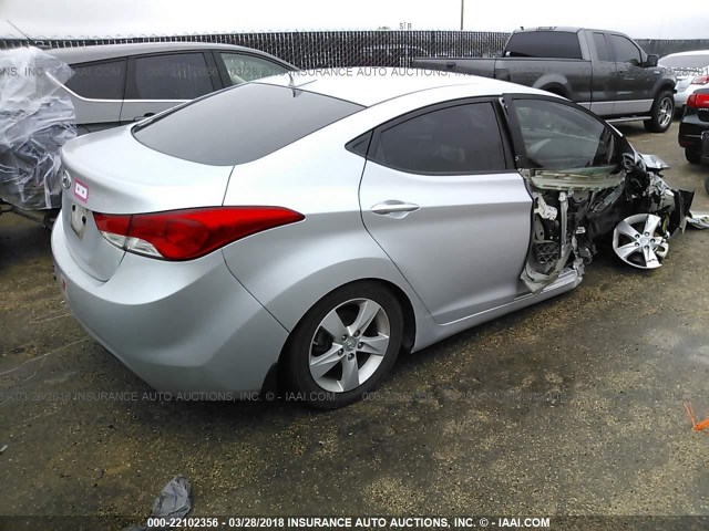 5NPDH4AE9DH312273 - 2013 HYUNDAI ELANTRA GLS/LIMITED SILVER photo 4