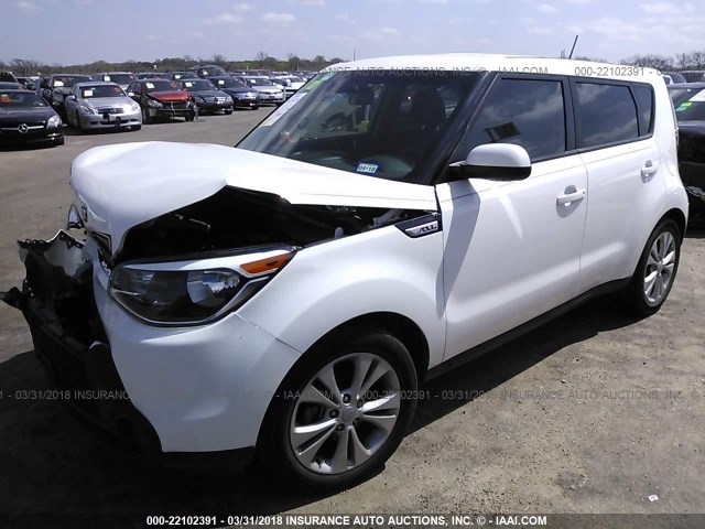 KNDJP3A55F7166283 - 2015 KIA SOUL + WHITE photo 2