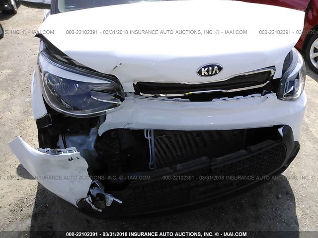 KNDJP3A55F7166283 - 2015 KIA SOUL + WHITE photo 6