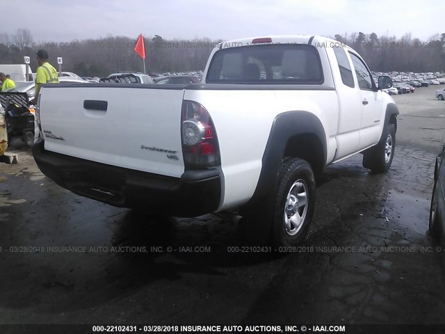 5TETU62N09Z635617 - 2009 TOYOTA TACOMA PRERUNNER ACCESS CAB WHITE photo 4