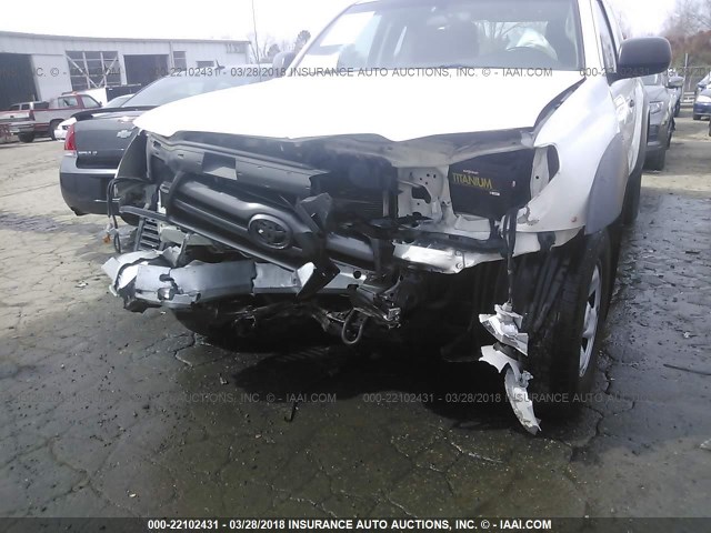 5TETU62N09Z635617 - 2009 TOYOTA TACOMA PRERUNNER ACCESS CAB WHITE photo 6