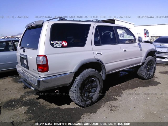 JT3HN86R9W0135502 - 1998 TOYOTA 4RUNNER SR5 SILVER photo 4