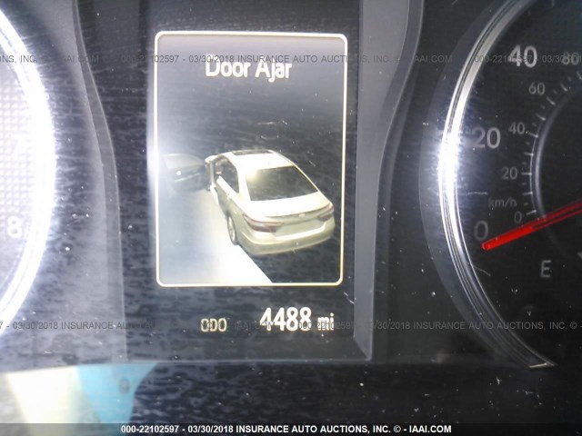 4T1BF1FK0HU451631 - 2017 TOYOTA CAMRY LE/XLE/SE/XSE BLACK photo 7