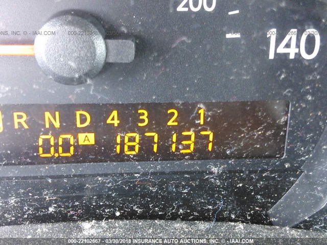 1N6AA07A14N551575 - 2004 NISSAN TITAN XE/SE/LE 灰色 照片 7