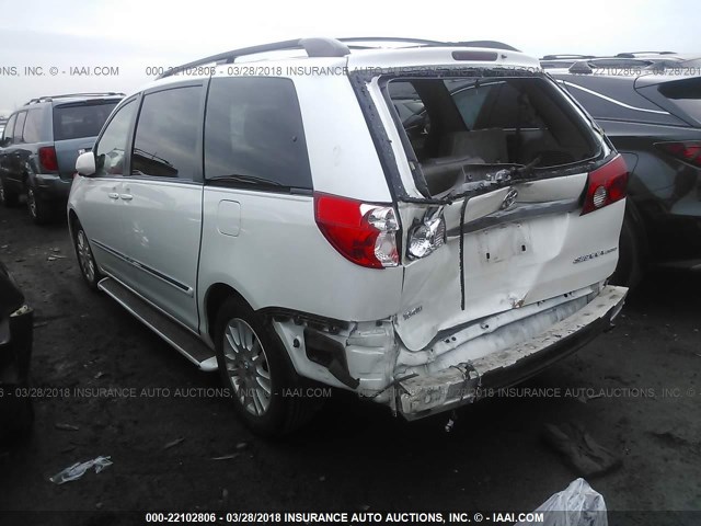 5TDZK22C18S123562 - 2008 TOYOTA SIENNA XLE/XLE LIMITED WHITE photo 3