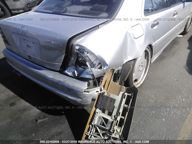 WDBHA33G6WF711491 - 1998 MERCEDES-BENZ C 43 SILVER photo 6