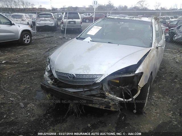 4T1BF32K93U546411 - 2003 TOYOTA CAMRY LE/XLE/SE SILVER photo 6