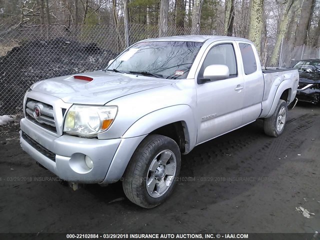 5TEUU42N08Z506980 - 2008 TOYOTA TACOMA ACCESS CAB SILVER photo 2