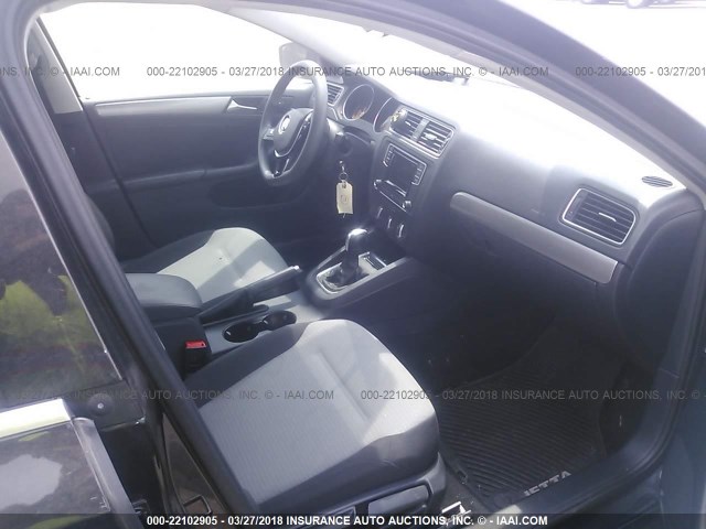 3VW2B7AJ9HM292093 - 2017 VOLKSWAGEN JETTA S 黑色 照片 5