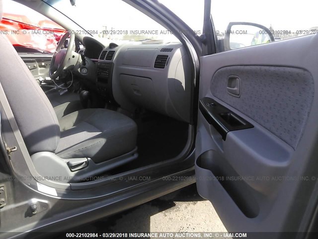 KNADC165236147906 - 2003 KIA RIO CINCO GRAY photo 5