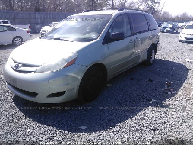 5TDZK23C47S027745 - 2007 TOYOTA SIENNA CE/LE GOLD photo 2