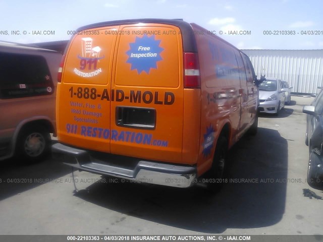 1GTGG29V651154122 - 2005 GMC SAVANA G2500 ORANGE photo 4