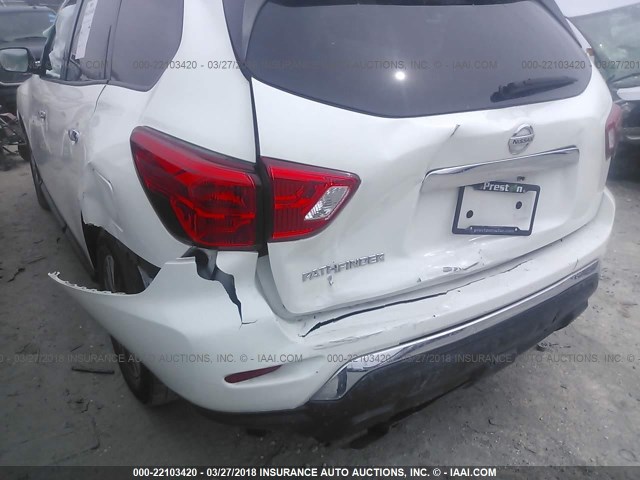 5N1DR2MNXHC692394 - 2017 NISSAN PATHFINDER S/SV/SL/PLATINUM 白色 照片 6