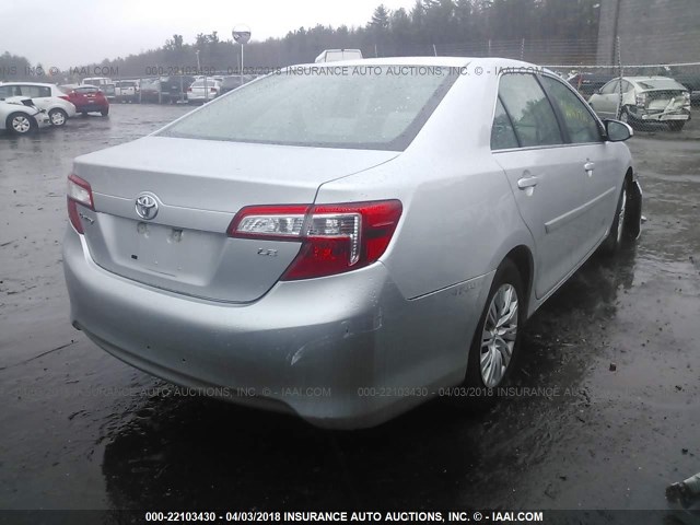 4T4BF1FK7DR294227 - 2013 TOYOTA CAMRY L/SE/LE/XLE Gümüş foto 4