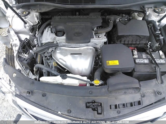 4T1BF1FK4EU390781 - 2014 TOYOTA CAMRY L/SE/LE/XLE 银色 照片 10