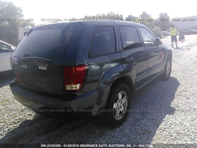 1J8GS48K07C625683 - 2007 JEEP GRAND CHEROKEE LAREDO/COLUMBIA/FREEDOM GRAY photo 4