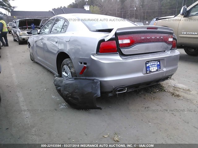 2C3CDXBGXEH284622 - 2014 DODGE CHARGER SE SILVER photo 3