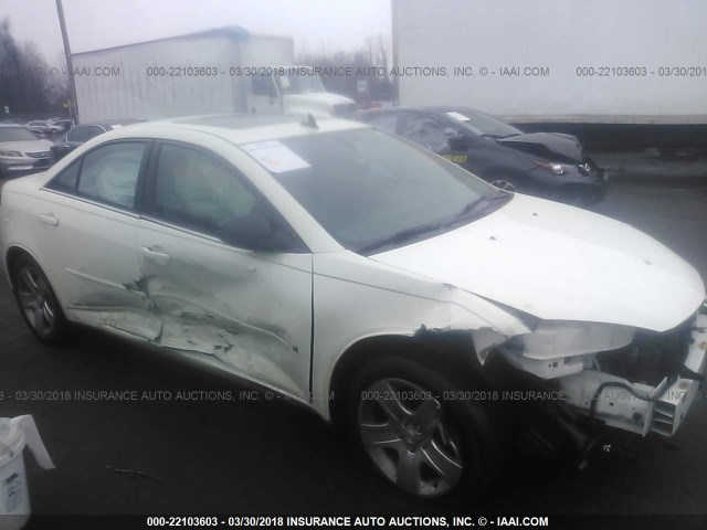 1G2ZG57B284220983 - 2008 PONTIAC G6 SE WHITE photo 6