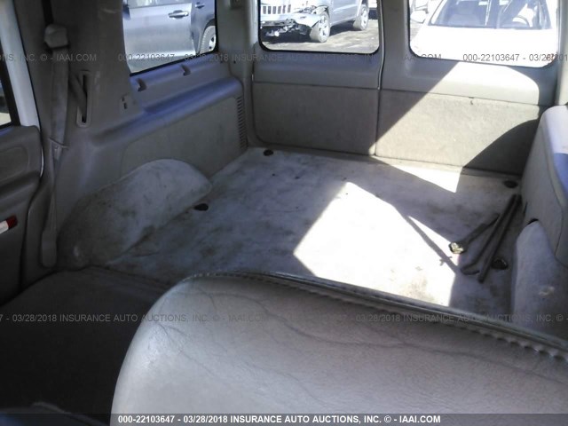 1GNEC13RXVJ441222 - 1997 CHEVROLET TAHOE C1500 WHITE photo 8