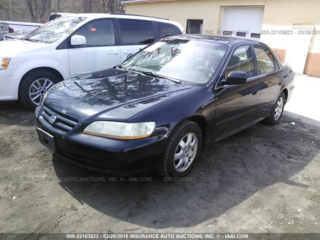 1HGCG66862A006795 - 2002 HONDA ACCORD EX/SE BLACK photo 2