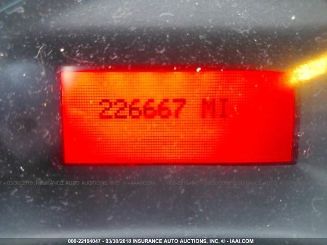 2G2WS522541138664 - 2004 PONTIAC GRAND PRIX GT2 ვერცხლისფერი ფოტო 7