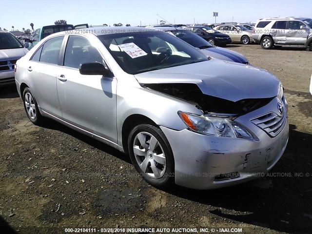 4T1BE46K57U177295 - 2007 TOYOTA CAMRY NEW GENERATION CE/LE/XLE/SE SILVER photo 1
