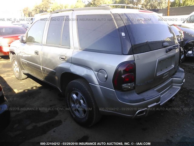 1GNDT13S822244781 - 2002 CHEVROLET TRAILBLAZER  GRAY photo 3