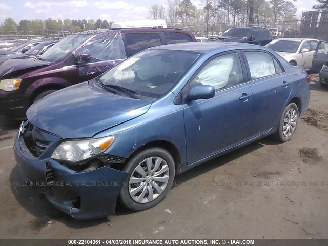 5YFBU4EE8DP101565 - 2013 TOYOTA COROLLA S/LE BLUE photo 2