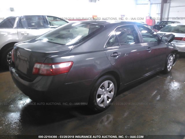 4T4BE46KX9R125279 - 2009 TOYOTA CAMRY SE/LE/XLE GRAY photo 4