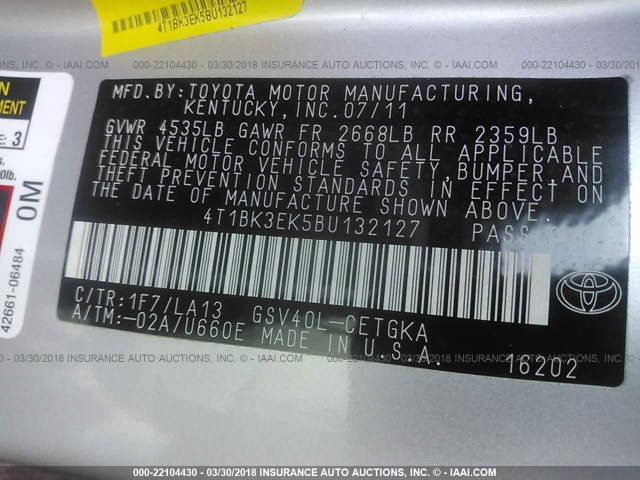 4T1BK3EK5BU132127 - 2011 TOYOTA CAMRY SE/LE/XLE ვერცხლისფერი ფოტო 9