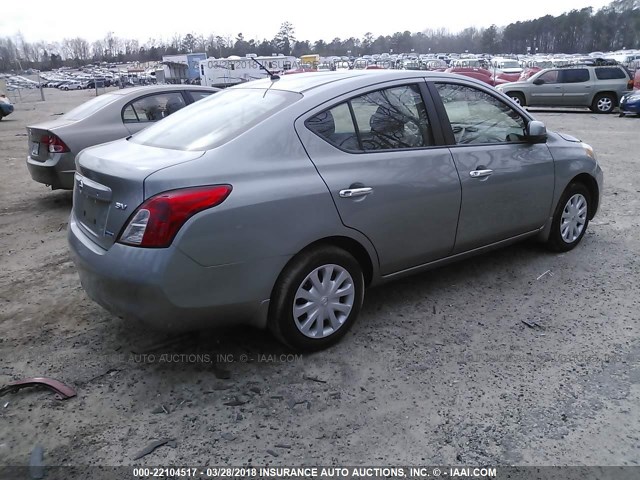 3N1CN7AP4CL894968 - 2012 NISSAN VERSA S/SV/SL GRAY photo 4