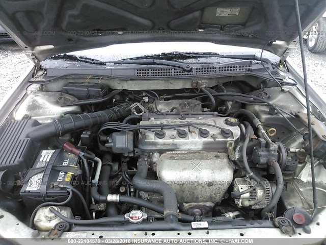 1HGCG66882A058042 - 2002 HONDA ACCORD EX/SE SILVER photo 10