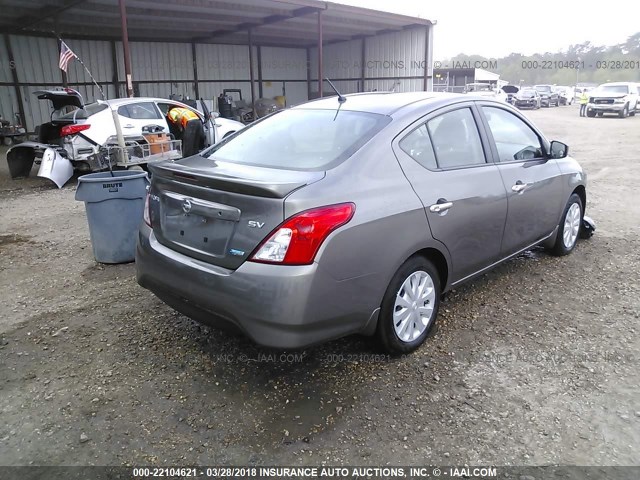 3N1CN7AP8GL889004 - 2016 NISSAN VERSA S/S PLUS/SV/SL GRAY photo 4