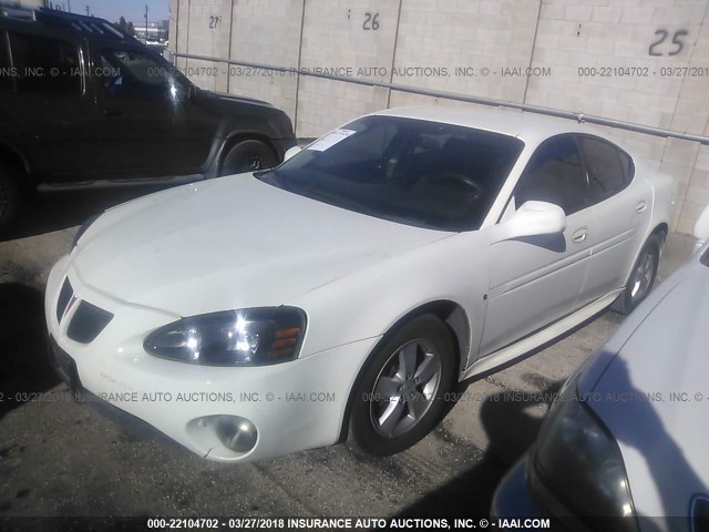 2G2WP552171122382 - 2007 PONTIAC GRAND PRIX WHITE photo 2