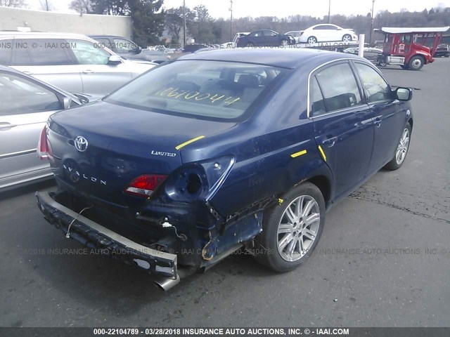 4T1BK36B47U203629 - 2007 TOYOTA AVALON XL/XLS/TOURING/LIMITED BLUE photo 4