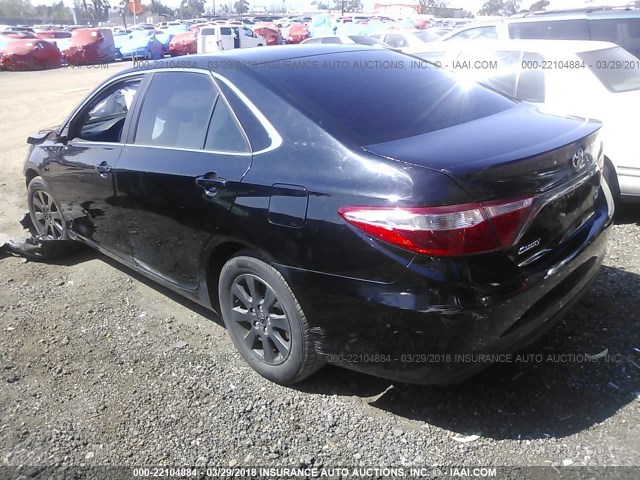 4T1BF1FK6FU109467 - 2015 TOYOTA CAMRY LE/XLE/SE/XSE Schwarz Foto 3