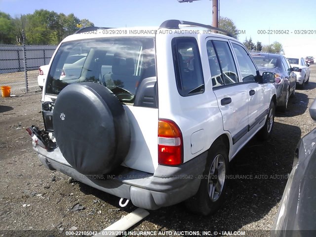 2CNBE13C026911537 - 2002 CHEVROLET TRACKER WHITE photo 4